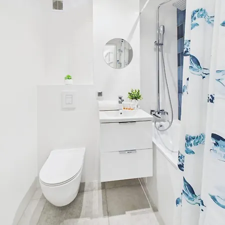 Comfortable Close To Metro Station By Renters Apartamento *