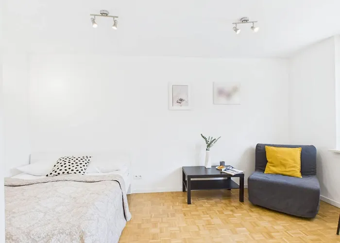 Comfortable Close To Metro Station By Renters * Varsovie